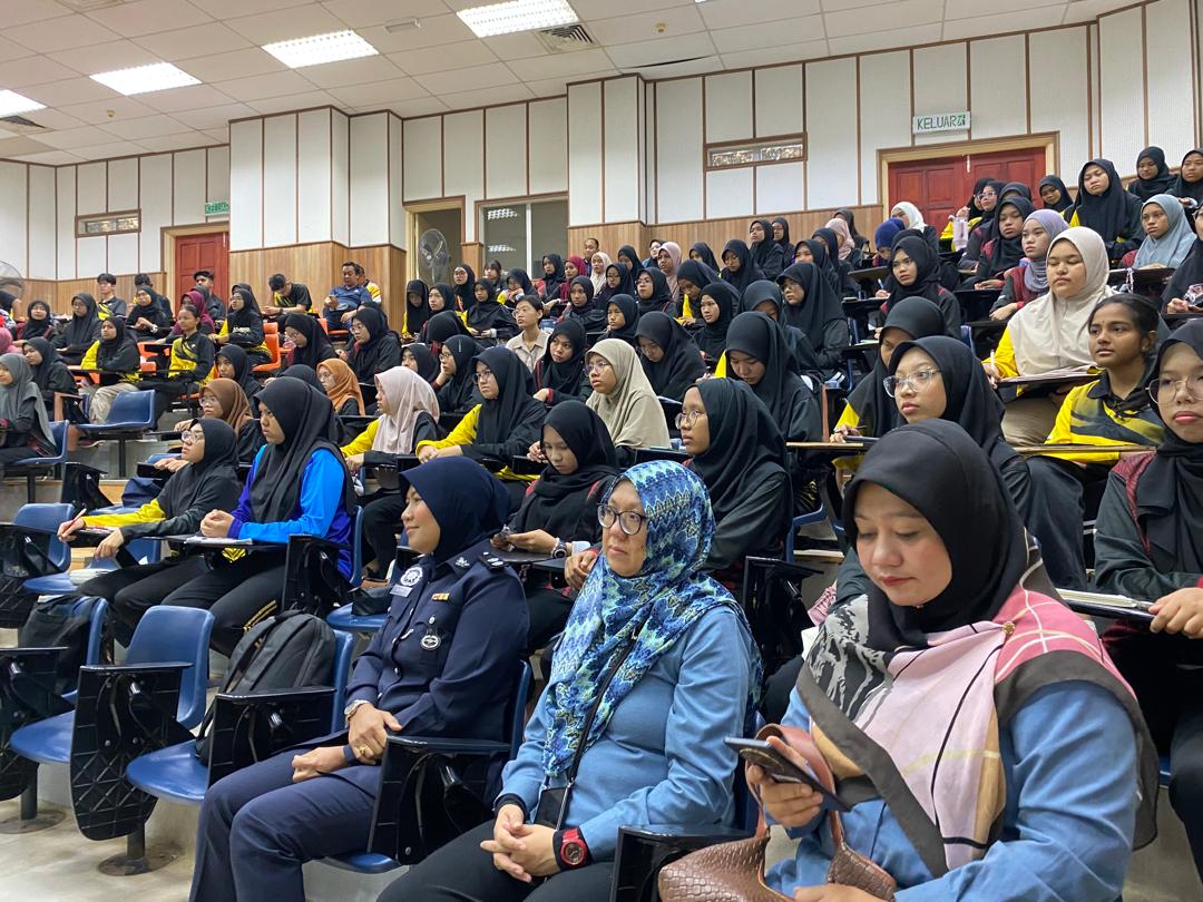 PROGRAM PENGUKUHAN KEMENJADIAN & KESEDARAN KESELAMATAN GENERASI MADANI KMPh 2024